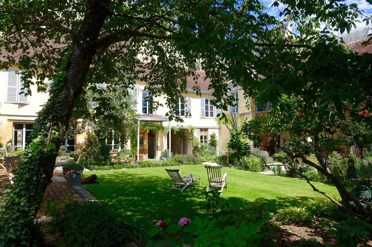 Bed and Breakfast Le Jardin De La Cathedrale Труа Екстер'єр фото