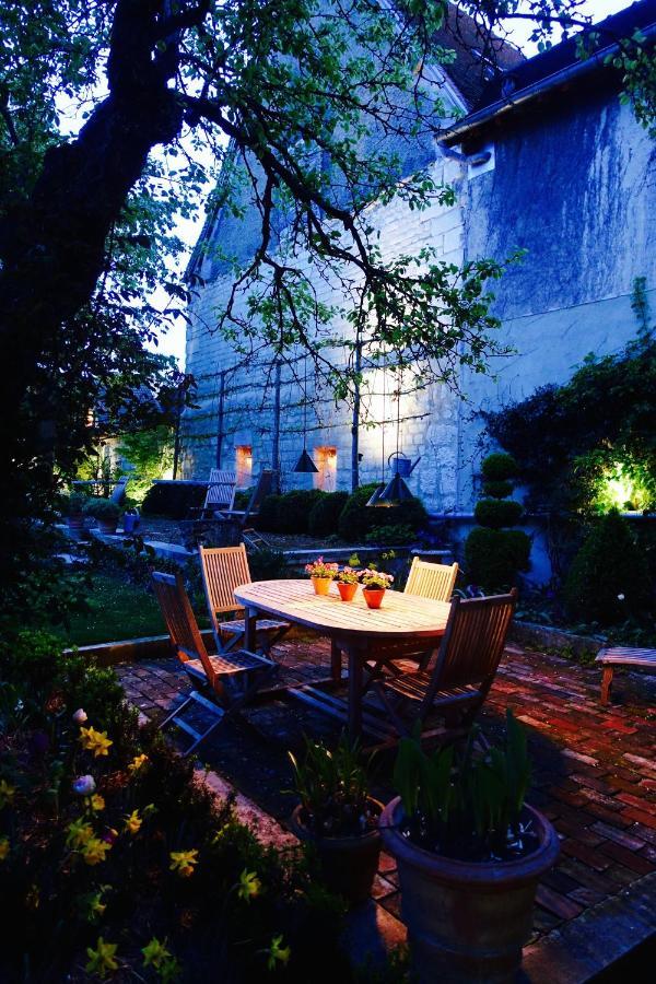 Bed and Breakfast Le Jardin De La Cathedrale Труа Екстер'єр фото